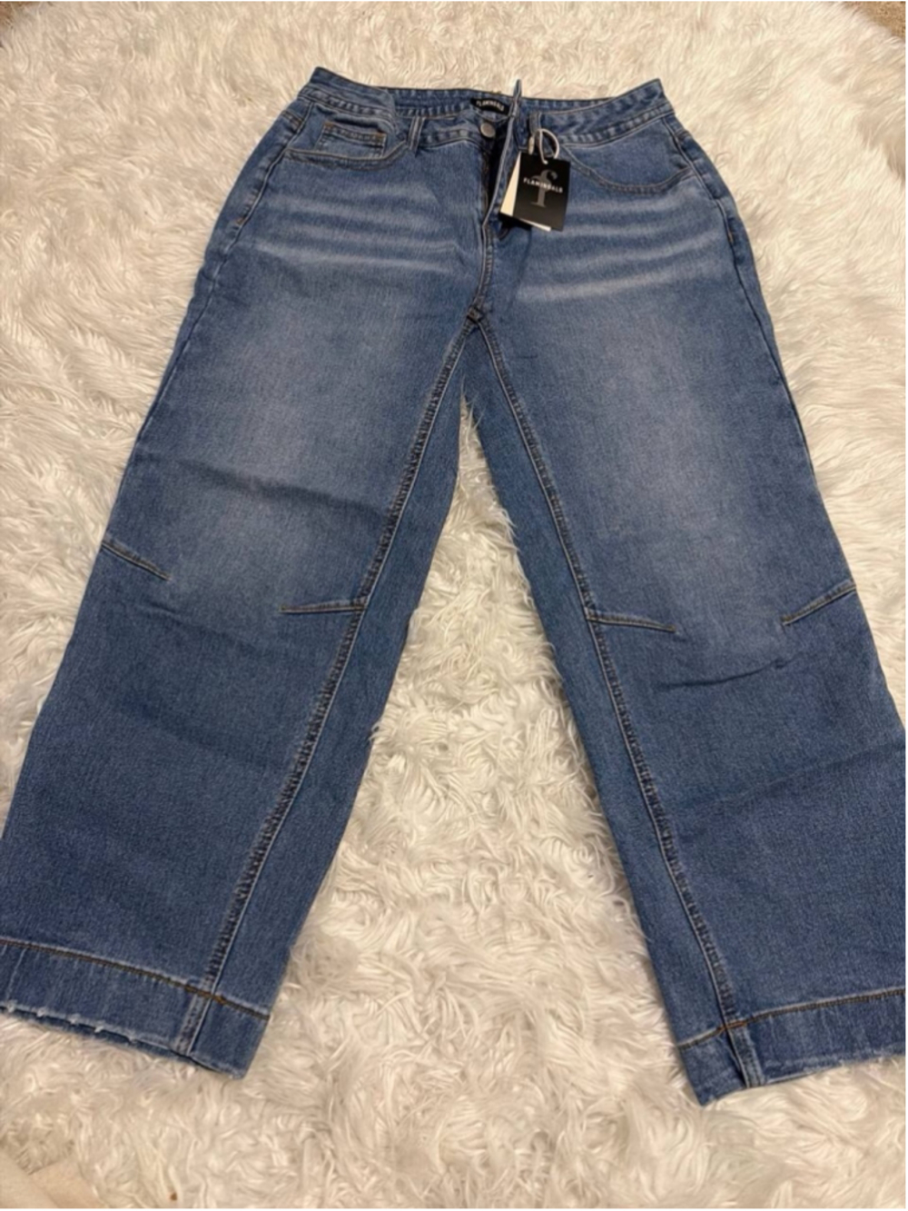 Flamingals mid-blue barrel leg crop jeans M